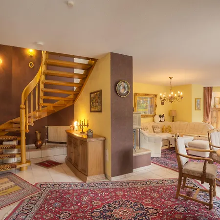 Отель Am Schwanenweiher 3*